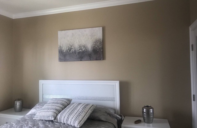 171 most nights, Ocean frnt Condo 1450 sq. Ft. 3 BDR 2BA ocean views all rms
