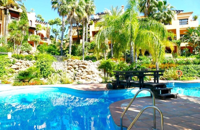 18-Urbanización El Campanario