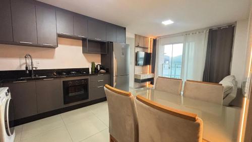 18th Floor | BBQ, Ocean View & Pool