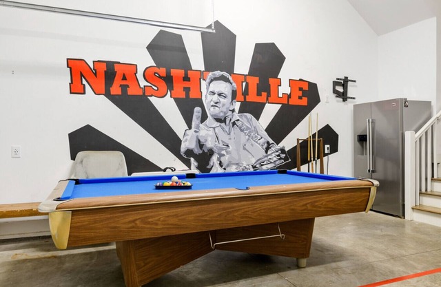 19 Bed Downtown Rooftop Gameroom Walk To Broadway
