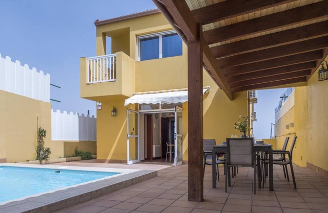 191 m² Villa ∙ 3 bedrooms ∙ 6 guests
