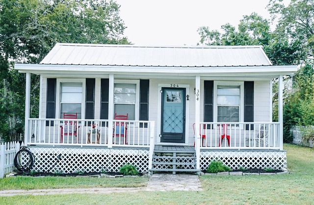 1930's Charm in Historic Fayetteville