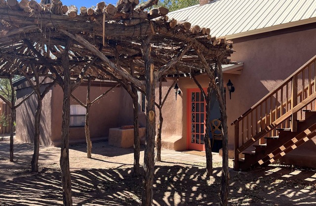19th Century casita & historical little town for the whole family! n-sleeps 6