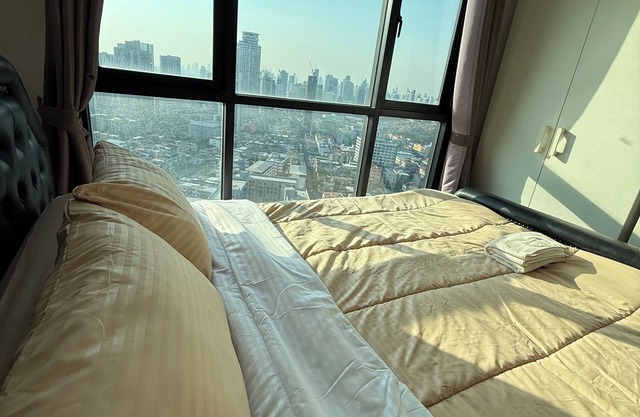 1Bed | Pool | Gym | SkyView | BTS | KingBed
