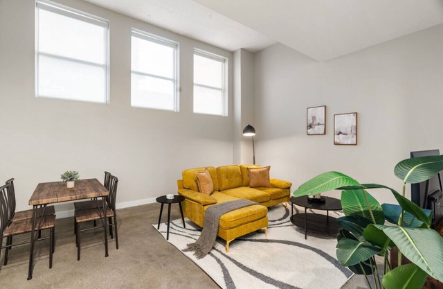1Bedroom | Downtown | Gym & Coworking space + Wifi