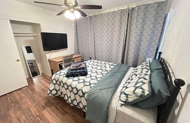 1BR/1BA Private Queen | Pet Friendly | Ontario