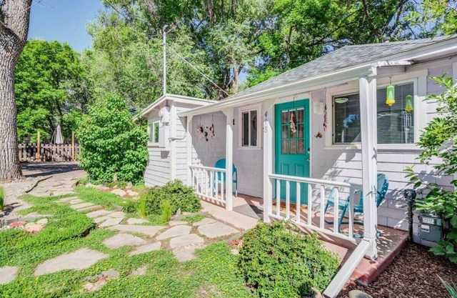 1BR-Colorado Cottage Charm-Hiking and Broadmoor