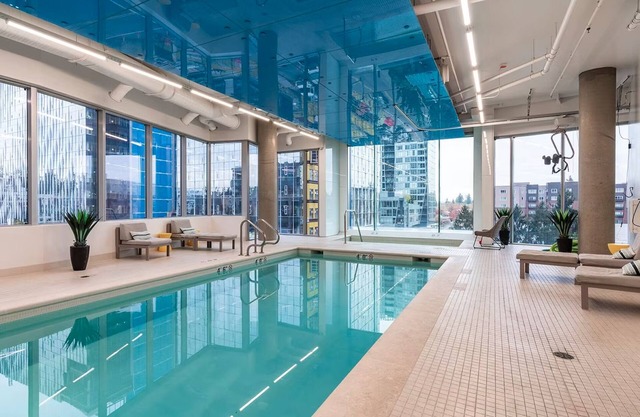 1BR | Rooftop, Gym, Pool | Bellevue | Sophari A