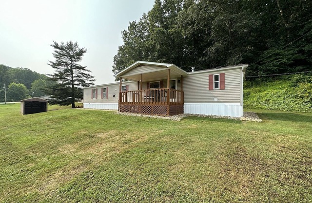 1st Choice Lodging- Burr Oak Bungalow