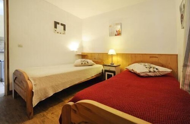 1st floor, sauna, balcony, parking, tv, ski locker, 60m², Les Menuires