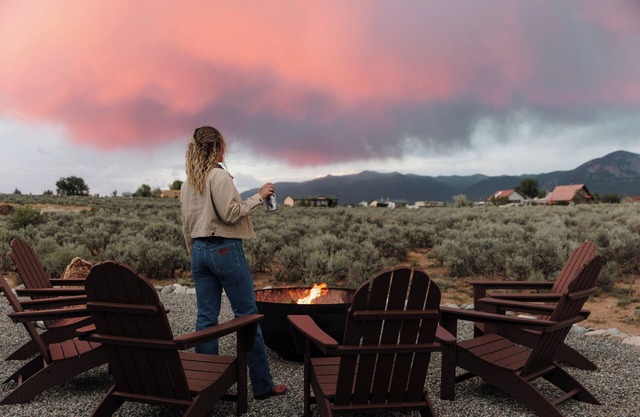 2 Amazing Home Together, Mountain Views, Easy to TSV