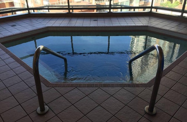 2 Bdrm Condo With Views of the Ocean