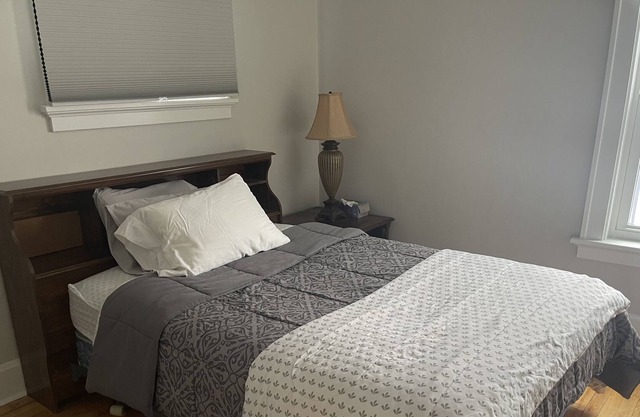 2 BDRM, Pet ok, 10 min. to Aspirus H on main level