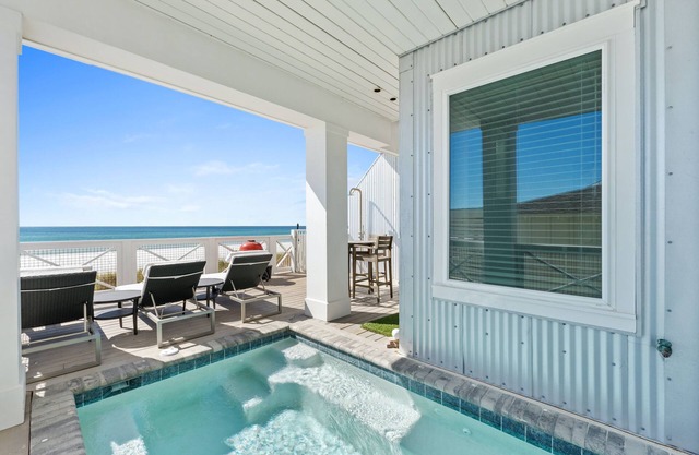 2 Beachfront Homes with Private Pool - Beachfront, 2 Pools - Sleeps 36 - Fav