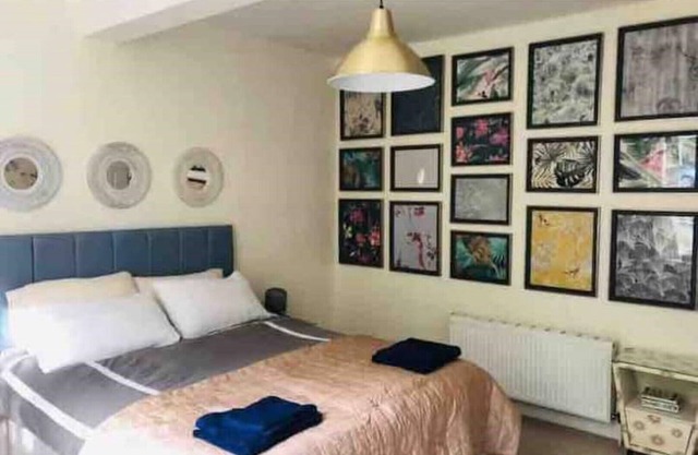 2 bed Flat on Private Road, 7-10min From Hastings Old Town/country Park & Ocean