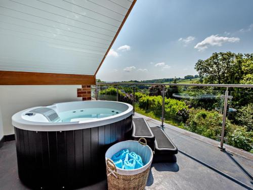 2 Bed in Barnstaple 89950