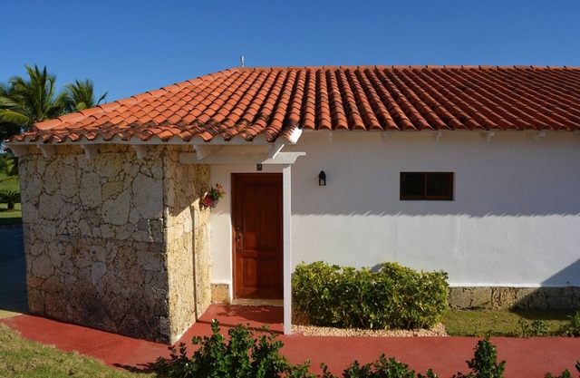 2 Bedroom, 2 Bath Villa with Golf Cart on La Estancia Golf Resort