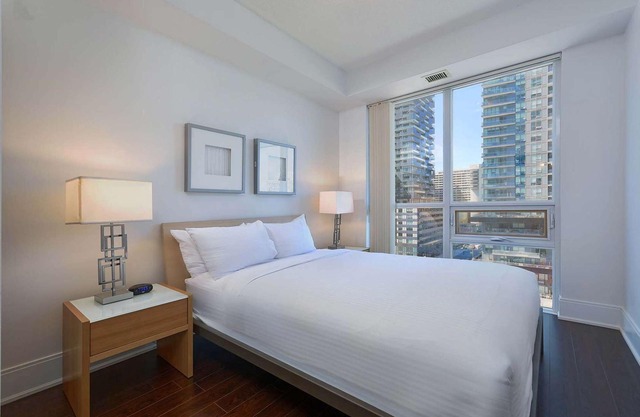 2 Bedroom/2 Bathroom Suite