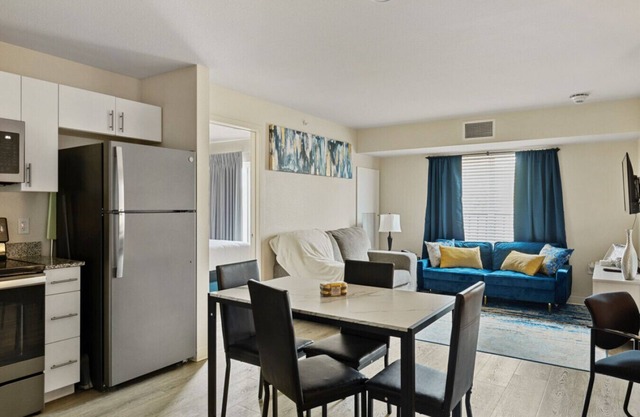 2 Bedroom 2 Full Bathrooms spacious condo with balcony and reserved parking