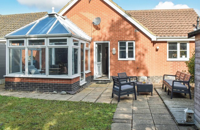 2 bedroom accommodation in Gorleston-on-Sea