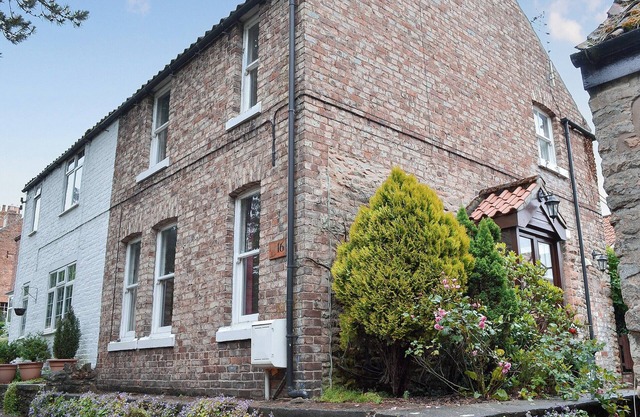 2 bedroom accommodation in Thornton-le-Dale