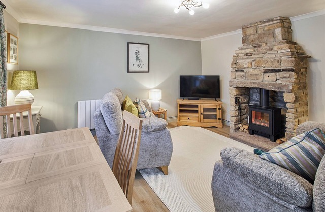 2 bedroom accommodation in Barnard Castle