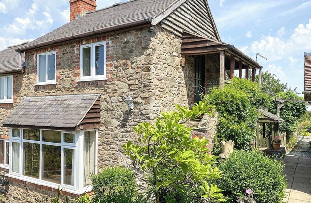 2 bedroom accommodation in Bishops Castle