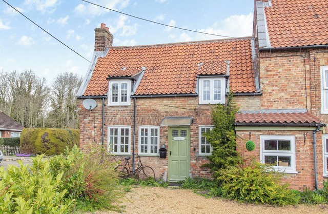 2 bedroom accommodation in Watlington, near King&rsquo;s Lynn
