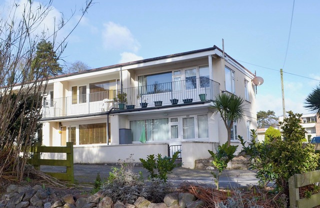 2 bedroom accommodation in Dawlish Warren
