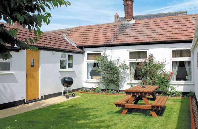 2 bedroom accommodation in Winterton-on-Sea, near Great Yarmouth