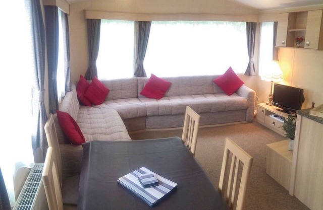 2 bedroom accommodation in Allerton, Knaresborough