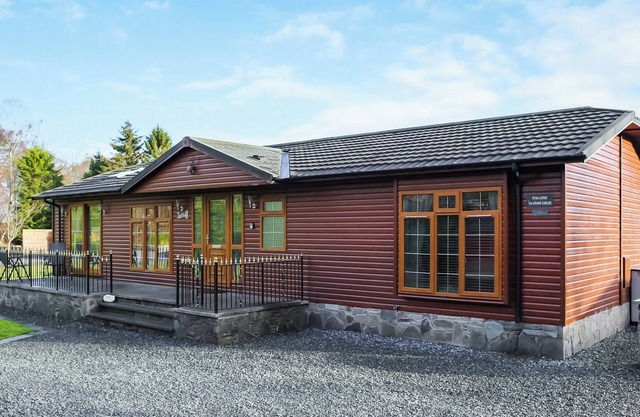 2 bedroom accommodation in Auchterarder, near Gleneagles