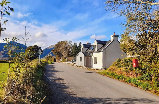 2 bedroom accommodation in Torrin, Isle of Skye