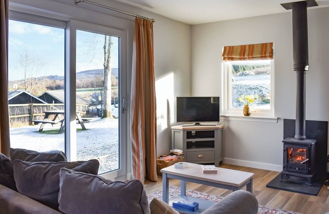 2 bedroom accommodation in Aberfeldy