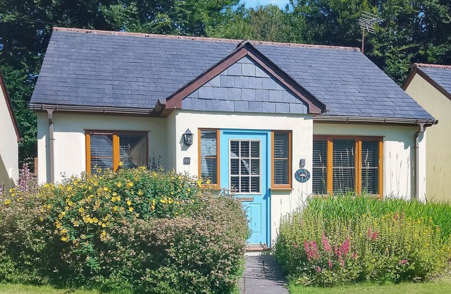 2 bedroom accommodation in Camelford