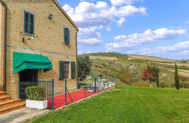 2 bedroom accommodation in Cossignano