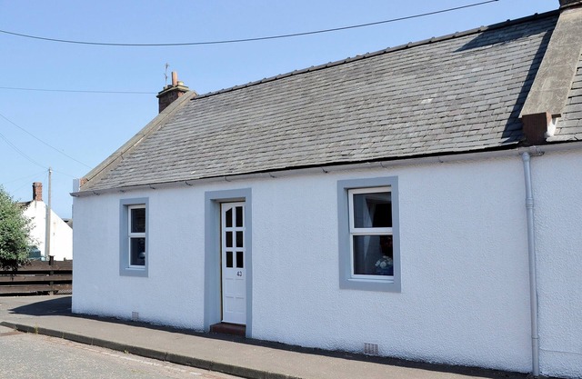 2 bedroom accommodation in Auchmithie, near Arbroath