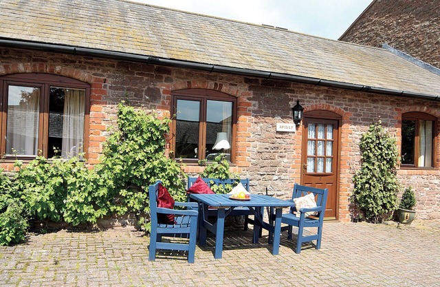 2 bedroom accommodation in Hentland, Ross-on-Wye