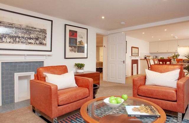 2 bedroom accommodation in Sidmouth