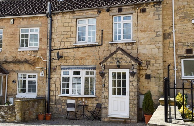 2 bedroom accommodation in Wetherby
