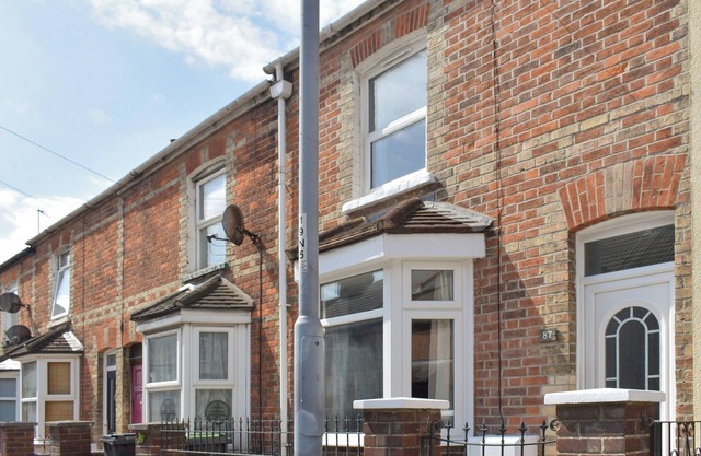 2 bedroom accommodation in Weymouth
