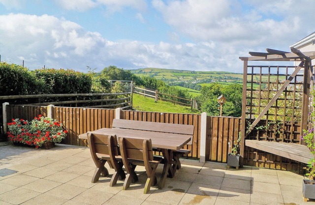 2 bedroom accommodation in Prion, near Denbigh