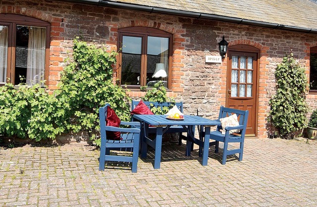 2 bedroom accommodation in Hentland, Ross-on-Wye