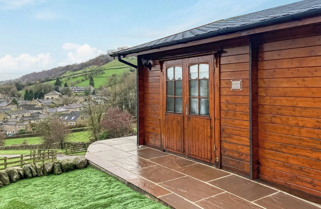 2 bedroom accommodation in Cononley, near Skipton
