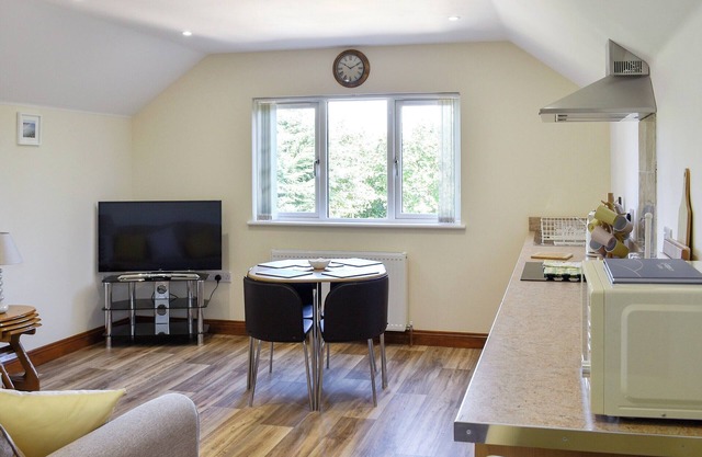 2 bedroom accommodation in Sandown
