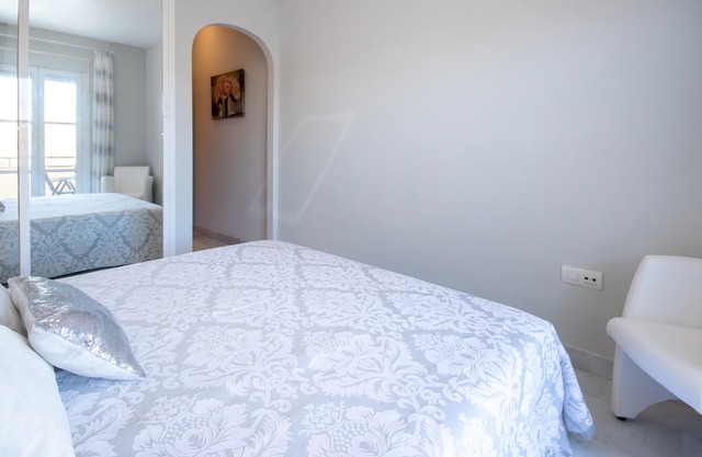 2 bedroom accommodation in El Faro