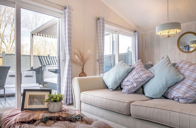 2 bedroom accommodation in Skirlaugh, Nr Hull