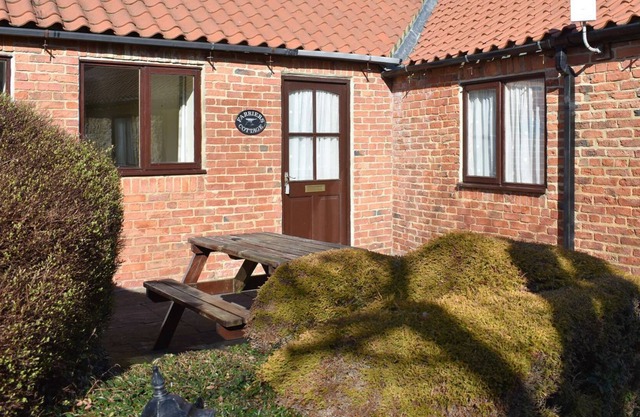 2 bedroom accommodation in Exelby, near Bedale