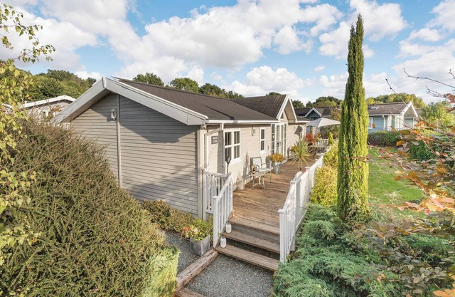 2 bedroom accommodation in Derby