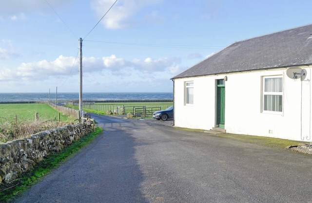 2 bedroom accommodation in Ballantrae, near Girvan